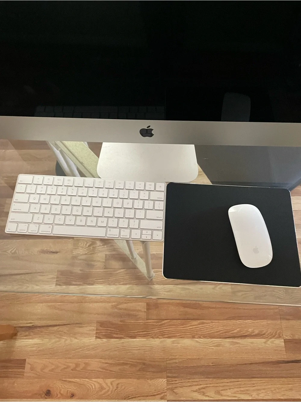 Apple iMac with Silver Aluminum Body and Black Display